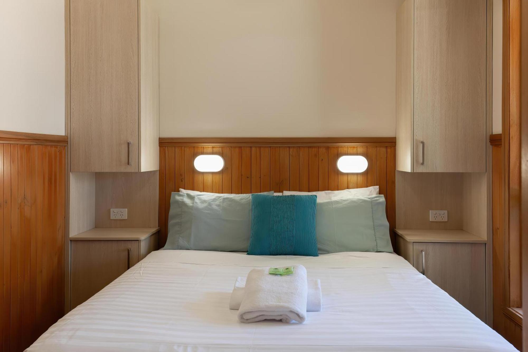 Big4 Albury Tourist Park Hotell Exteriör bild