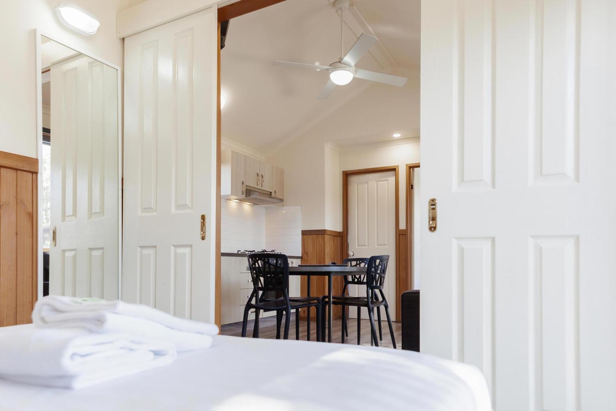 Big4 Albury Tourist Park Hotell Exteriör bild