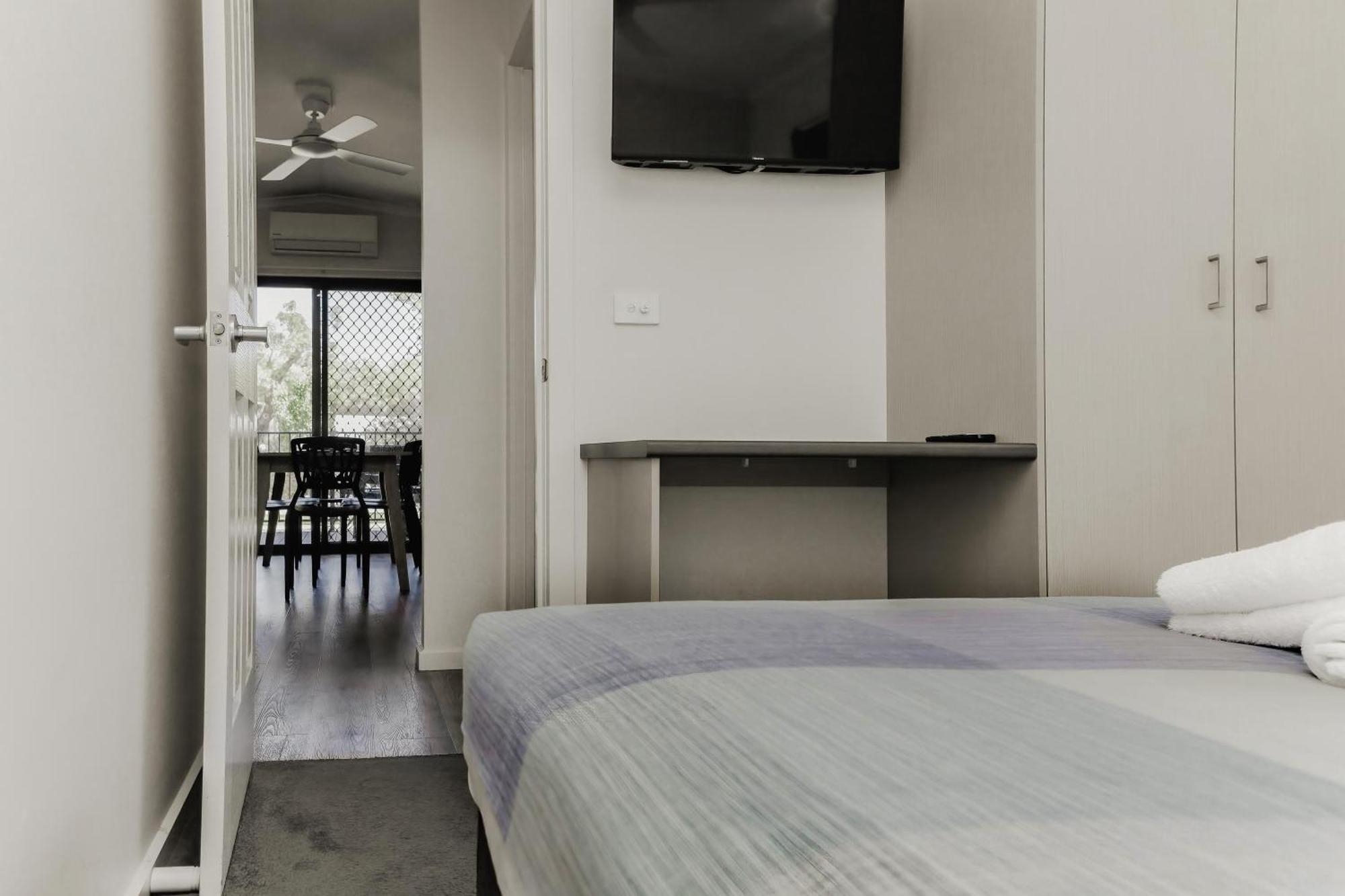 Big4 Albury Tourist Park Hotell Exteriör bild